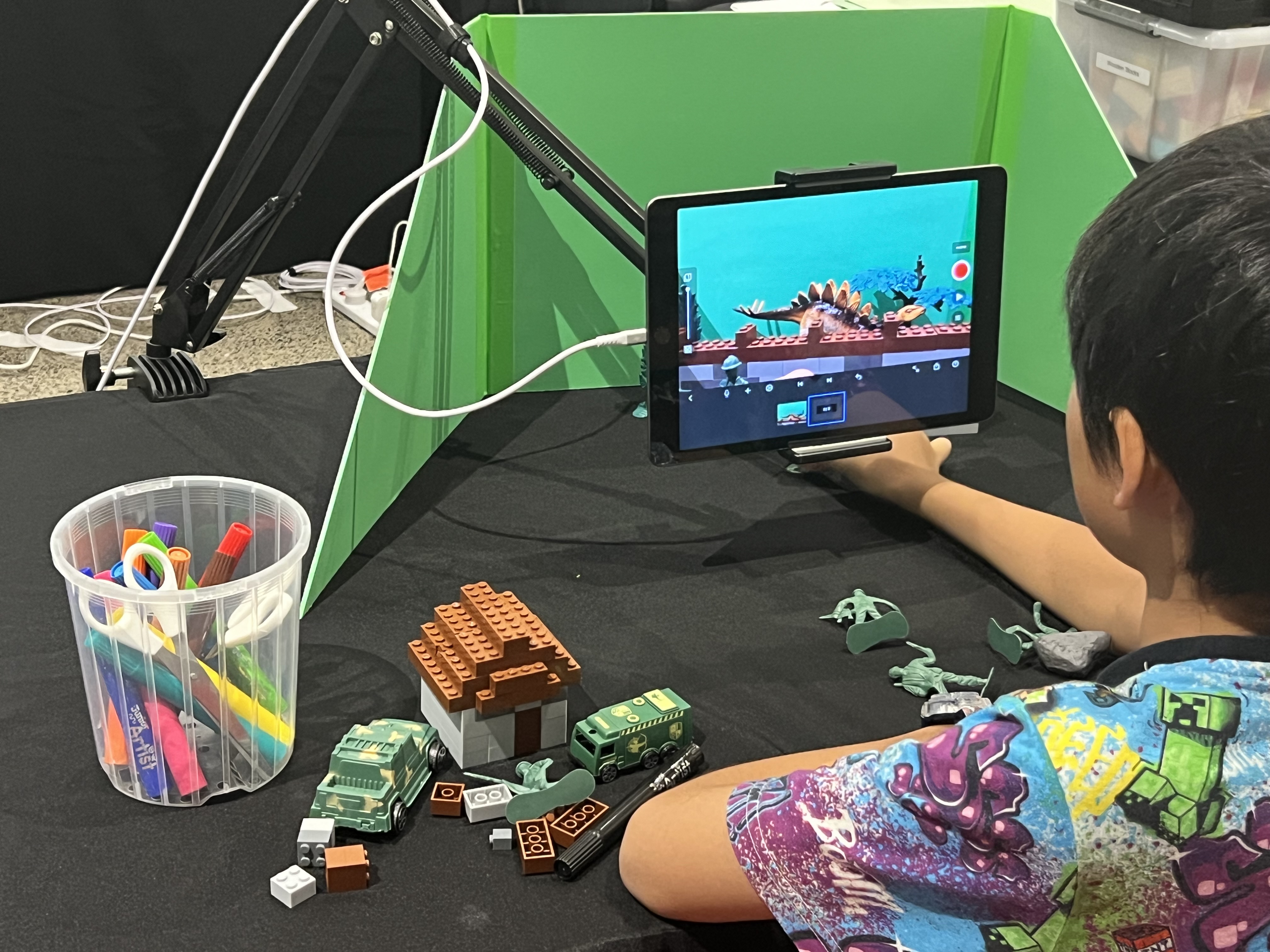 Desktop movies at the Gardens